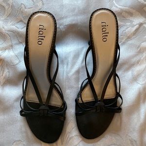 RIALTO womens black strap high heel size 8